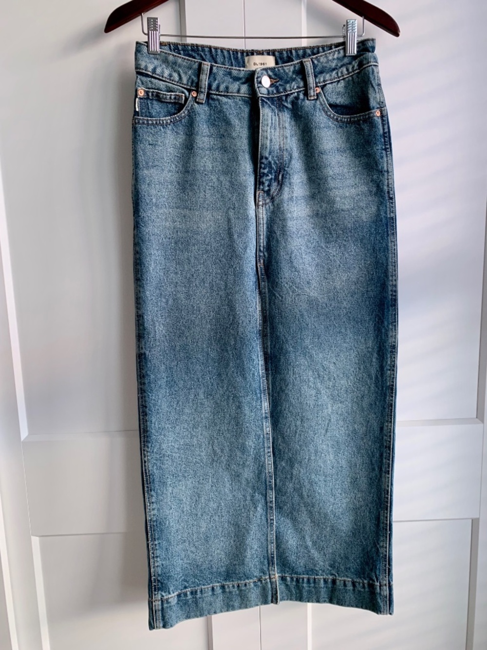 DL1961 ASRA Denim Skirt Low Rise Maxi Skirt Front Slit Full length Size 24 - Picture 2 of 9